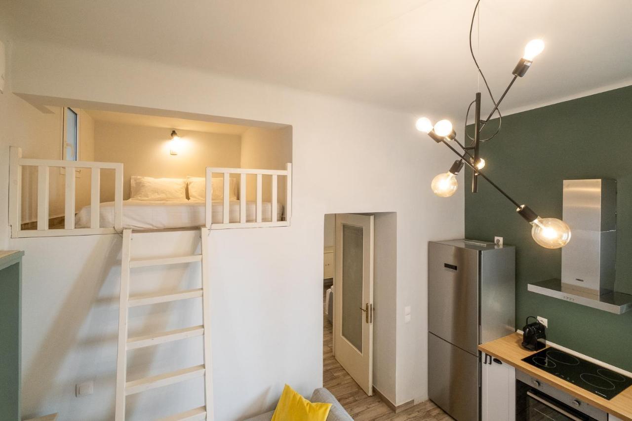 Central5 Boutique Apartments With Common Garden Next To Metro Atenas Exterior foto