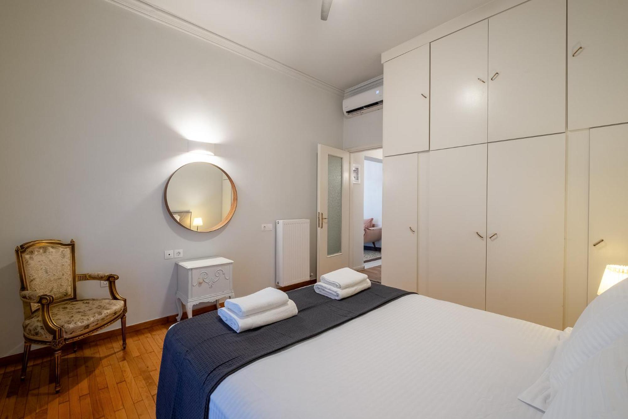 Central5 Boutique Apartments With Common Garden Next To Metro Atenas Exterior foto